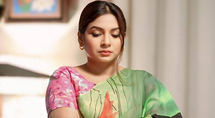 আপনাদের স্বাধীনতা আমাকে অপমান করার সীমা লঙ্ঘনের সুযোগ দেয় না: নীলা ইসরাফিল