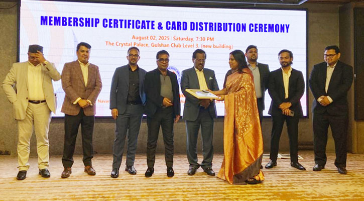 বিসিএসডিওএ’র সদস্যপদ সনদ ও কার্ড বিতরণ অনুষ্ঠিত