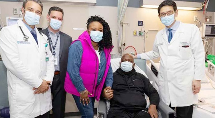 বিশ্বে প্রথম মানুষের শরীরে শূকরের কিডনি সফল প্রতিস্থাপন