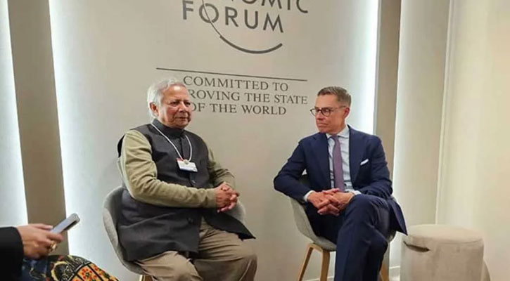 শেখ হাসিনার আমলে ব্যাংক থেকে ১৭ বিলিয়ন ডলার লুট হয়েছে