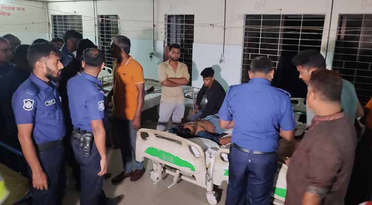 যুবদলের প্রতিষ্ঠাবার্ষিকী অনুষ্ঠানে দুই গ্রুপের সংঘর্ষে আহত ৩