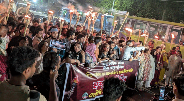 শিশু ধর্ষণের বিচারের দাবিতে দেশজুড়ে বিক্ষোভ