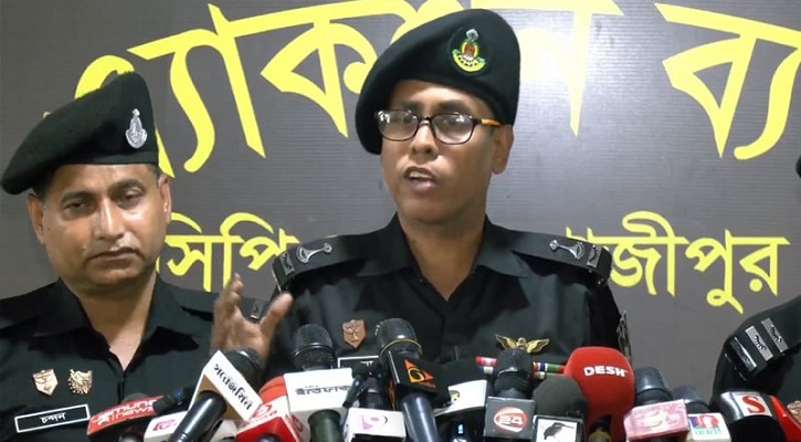 সাংবাদিক তুহিন হত্যা: গ্রেপ্তার স্বাধীনের স্বীকারোক্তি, র‌্যাবের দাবি