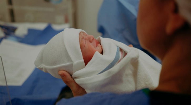 স্বামীর চিকিৎসার জন্য নবজাতক বিক্রি করলেন মা, এলাকায় চাঞ্চল্য