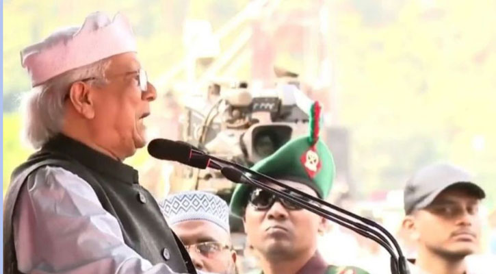 প্রিয় হাদি, তুমি আমাদের বুকের মধ্যে আছো: প্রধান উপদেষ্টা