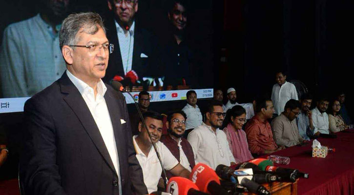 ফ্যাসিবাদের প্রত্যাবর্তন রুখতে ঐক্যবদ্ধ থাকতে হবে: স্বরাষ্ট্রমন্ত্রী
