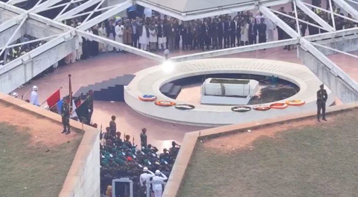 স্বামীর কবরের পাশে চিরনিদ্রায় শায়িত খালেদা জিয়া