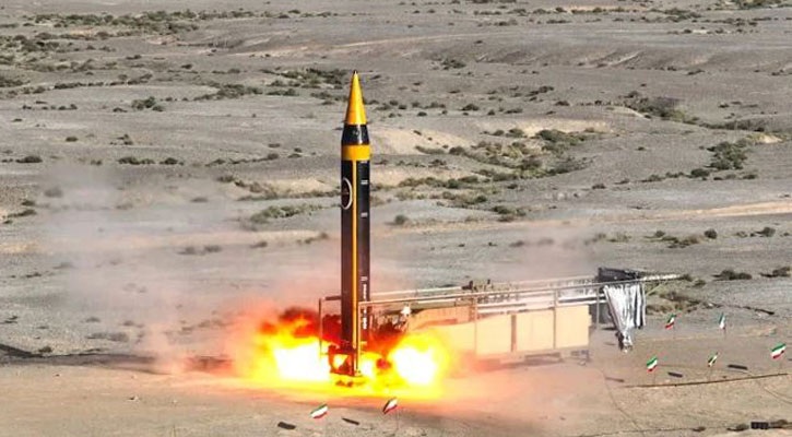 ইসরায়েলে ক্ষেপণাস্ত্র হামলা চালিয়েছে ইরান