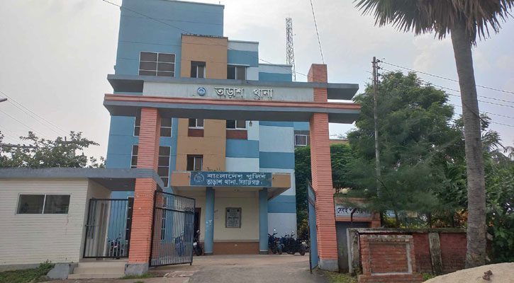 চেতনানাশক ছিটিয়ে ঘরে ঢুকে স্বর্ণ ও রৌপ্যসহ ২০ লাখ টাকা লুট