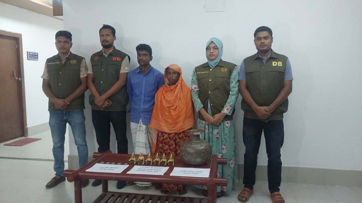 সোনার মূর্তির প্রলোভনে লাখ টাকা হাতিয়ে নেওয়ার অভিযোগে গ্রেপ্তার ভাই-বোন