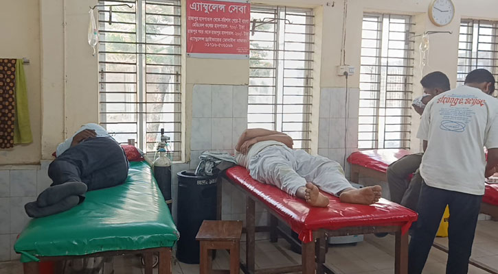 ঝালকাঠিতে দাঁড়িপাল্লা প্রার্থী ড. ফয়জুল হকের ওপর হামলা, আহত ৮