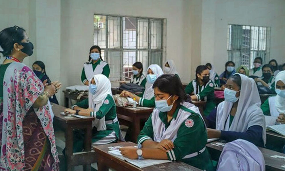 টানা ১০ দিন ছুটি শেষে আজ খুলছে স্কুল-মাদরাসা