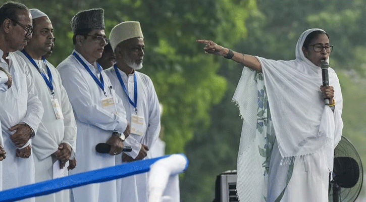 পশ্চিমবঙ্গে মমতা বিপর্যয়ের নেপথ্যে মুসলিম ভোটার 