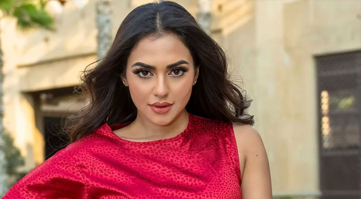 ‘শুটিংয়ে যাওয়ার আগে দোয়া পড়ে ফুঁ দিয়ে দিত’