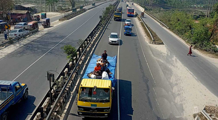 ঈদযাত্রার দুর্ভোগ এবার শুধুই স্মৃতি, সব পথেই স্বস্তি