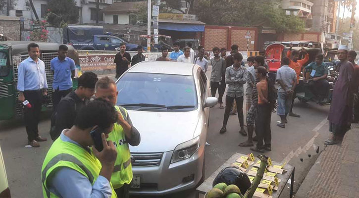 চট্টগ্রামে প্রাইভেট কার থামিয়ে গুলি করে ২ জনকে হত্যা