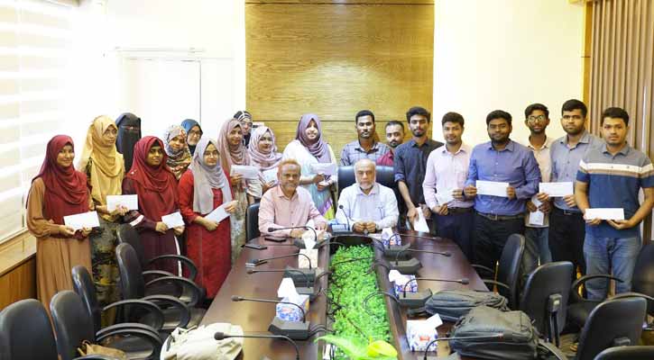 বাকৃবির ২০ শিক্ষার্থী পেলেন জাপানের মর্যাদাপূর্ণ এনইএফ বৃত্তি