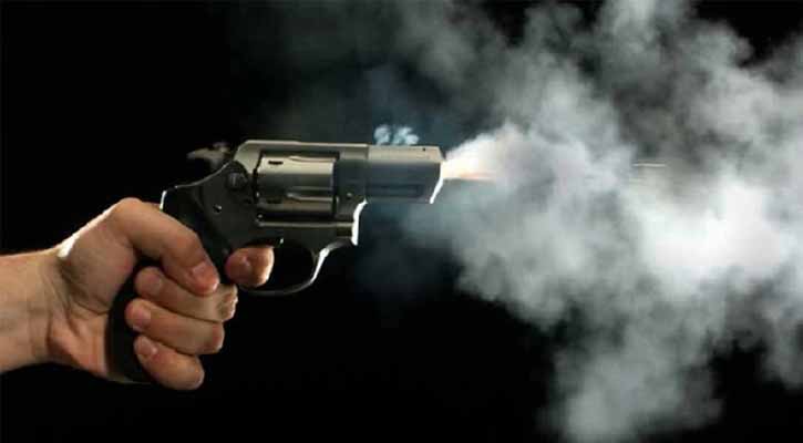 চট্টগ্রামে আবারও গোলাগুলি, এবার গুলিবিদ্ধ অটোরিকশাচালক