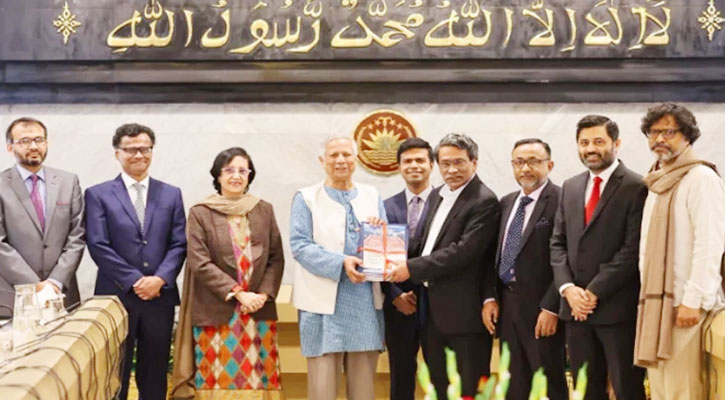 সংবিধান সংস্কারে ৭ বিষয়ে গুরুত্বের সুপারিশ কমিশনের