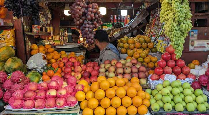তাজা ফল আমদানিতে শুল্ক-কর কমাল সরকার