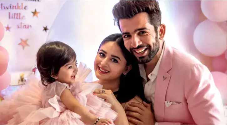 সন্দেহপ্রবণ হয়ে ১৪ বছরের দাম্পত্য ভাঙল জয়-মাহি