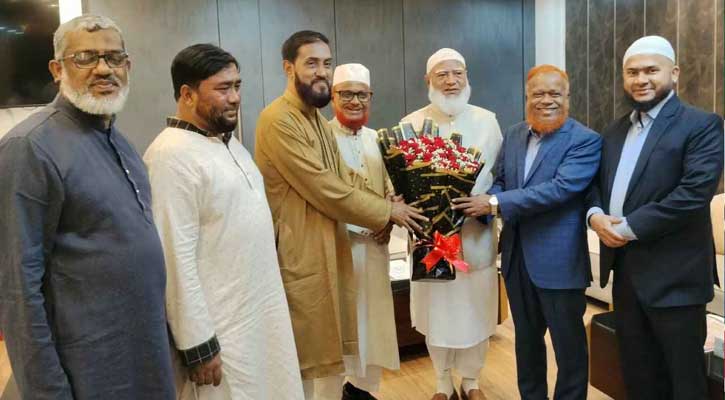 তুরস্ক সফর শেষে দেশে ফিরেছেন জামায়াত আমির