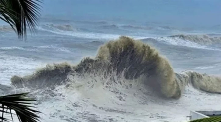 আজ আঘাত হানবে ঘূর্ণিঝড় ‘ফিনজাল’, বাংলাদেশে যে প্রভাব পড়তে পারে