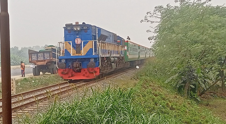 টাঙ্গাইলে ট্রেনে কাটা পড়ে শ্রমিকের মৃত্যু
