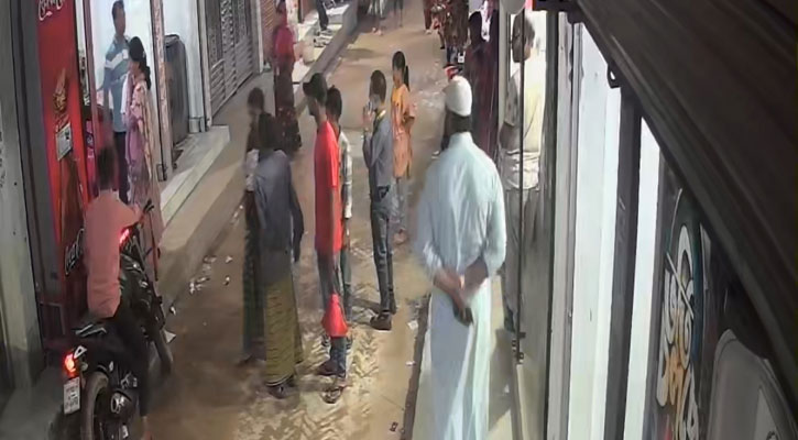 আশুলিয়ায় সুদের টাকা নিয়ে শ্রমিক দম্পতিকে মারধরের অভিযোগ