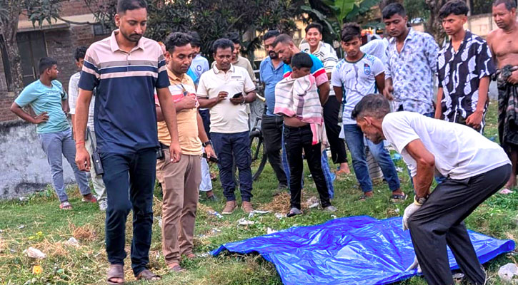 পাবনা হাসপাতালের ম্যানহোলে মিলল মানব কঙ্কালের অংশ