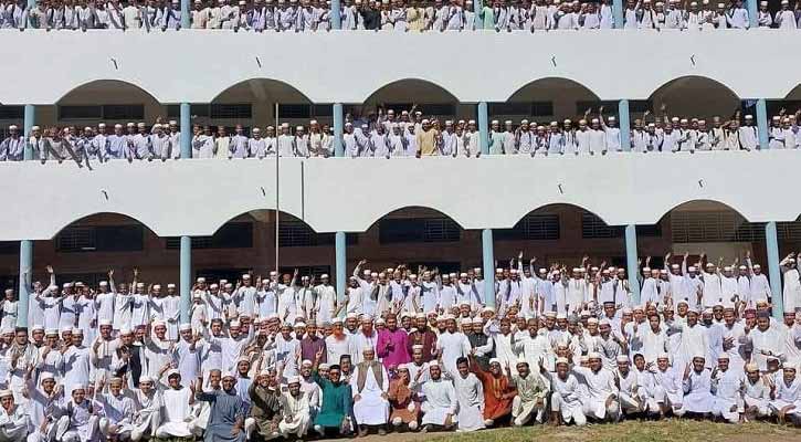 আবারও ফলাফলে দেশসেরাতা’মীরুল মিল্লাত কামিল মাদরাসা