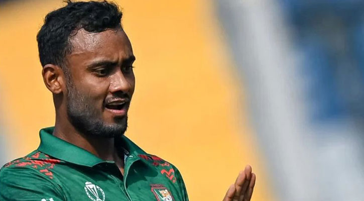 মাথায় আঘাত পেয়ে হাসপাতালে শরিফুল