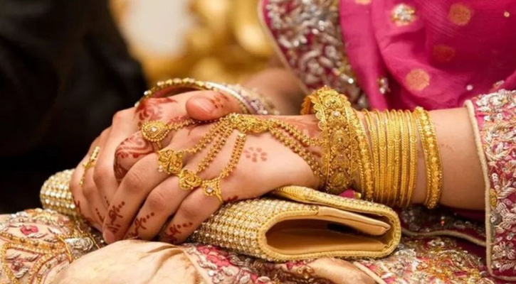 হঠাৎ স্বর্ণের দাম সর্বোচ্চ পর্যায়, জানা গেল কারণ