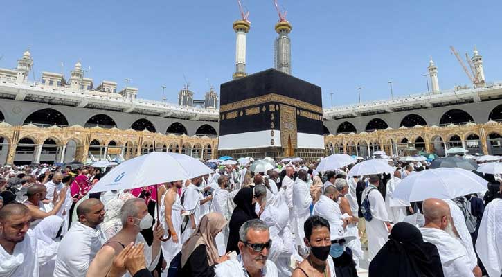 হজযাত্রীদের পাসপোর্ট নিয়ে সুখবর দিল ধর্ম মন্ত্রণালয়