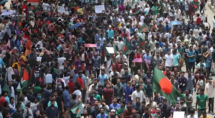 আজ আবারও ব্লকেডে নামছে সরকারি সাত কলেজের শিক্ষার্থীরা