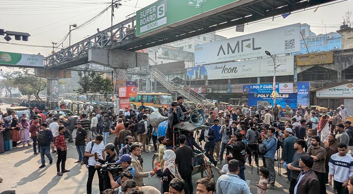 সায়েন্সল্যাবে ‘অধ্যাদেশ মঞ্চ’ স্থাপন করে গণজমায়েতের ঘোষণা শিক্ষার্থীদের