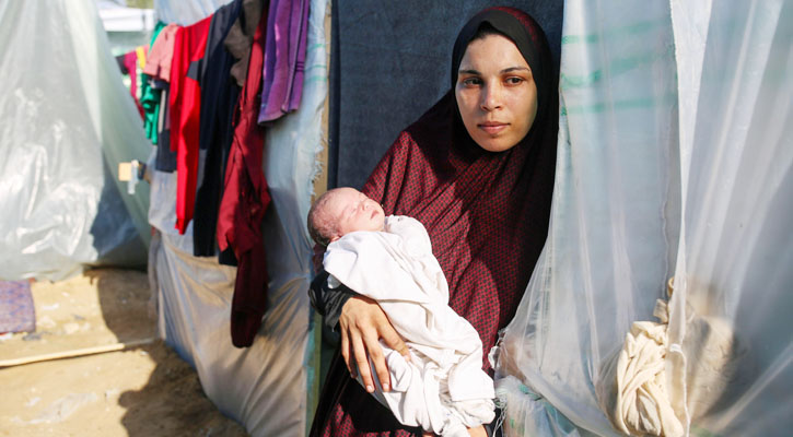 ইসরায়েলের অবরোধে গাজার নারী ও মেয়েরা মানবিক সংকটে