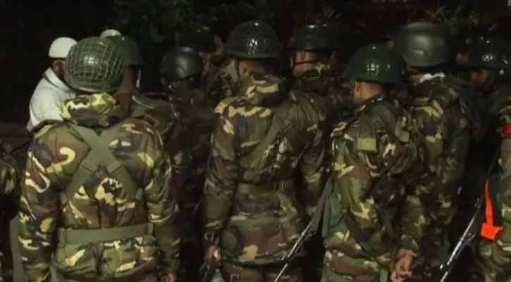 ১৫ সেনা কর্মকর্তা গ্রেপ্তারের বিষয়ে কী ভাবছে সরকার?