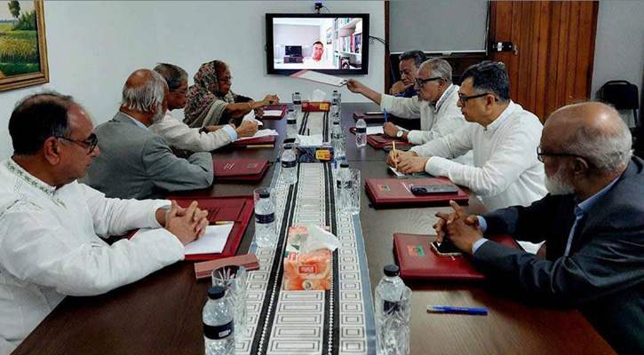 বিএনপির জরুরি বৈঠকে যোগ দিয়েছেন তারেক, করণীয় নির্ধারণ!