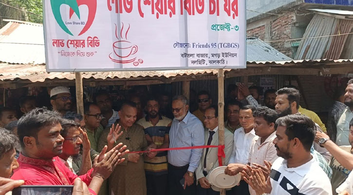 প্রবাসী সহায়তায় ঘুরে দাঁড়ানোর স্বপ্ন রাশেদের