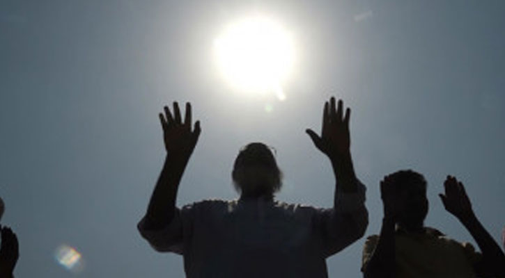 কালবৈশাখী কম হওয়ায় বেড়েছে গরম, মে’র শুরুতে বৃষ্টির সম্ভাবনা