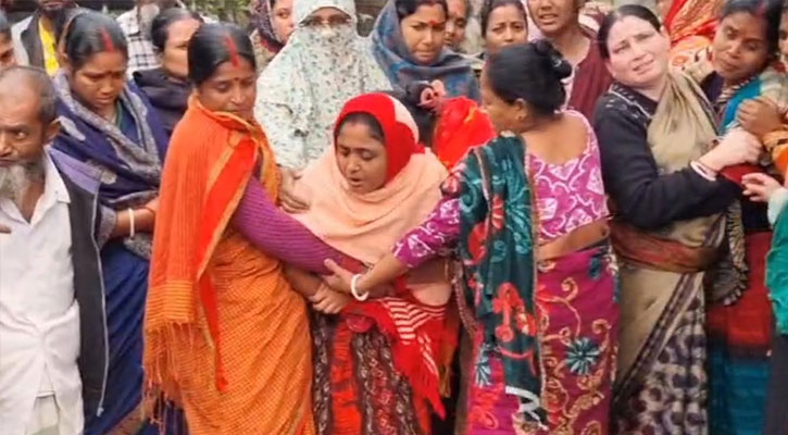 খুবি শিক্ষার্থী অর্ণবের মা জানেনা সন্তানকে সন্ত্রাসীরা গুলি করে হত্যা করেছে