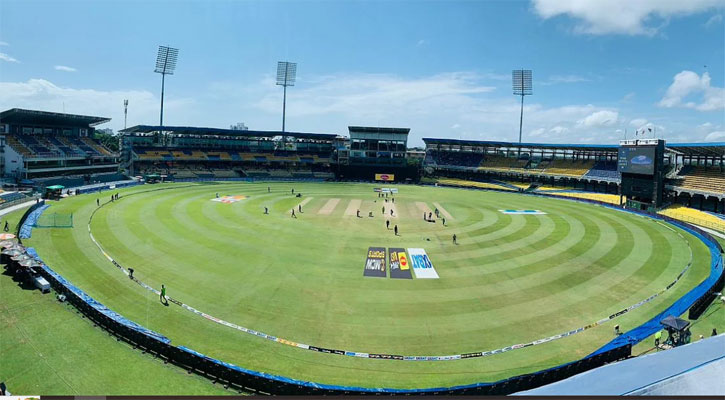 টস হেরে ফিল্ডিংয়ে বাংলাদেশ