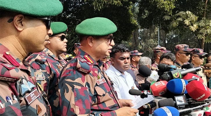 সীমান্ত সুরক্ষিত রেখেই নির্বাচনে দায়িত্ব পালন করছে বিজিবি