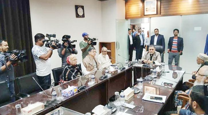 ইসির সঙ্গে বৈঠকে বিএনপি