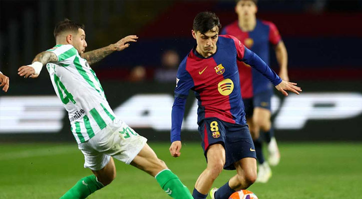 অনেক সুযোগ হারিয়ে বেতিসের সঙ্গে বার্সার ড্র