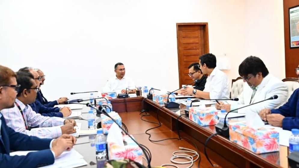 বন্ধ শিল্পকারখানা চালুর প্রক্রিয়া চলতি বছরেই শেষ করার নির্দেশ প্রধানমন্ত্রীর