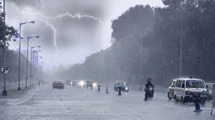 দুপুরের মধ্যে ঢাকাসহ যে ১১ অঞ্চলে বজ্রবৃষ্টি হতে পারে