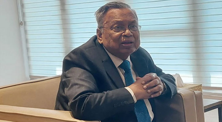 বাজেট পেশ করতে সংসদে পৌঁছেছেন অর্থমন্ত্রী