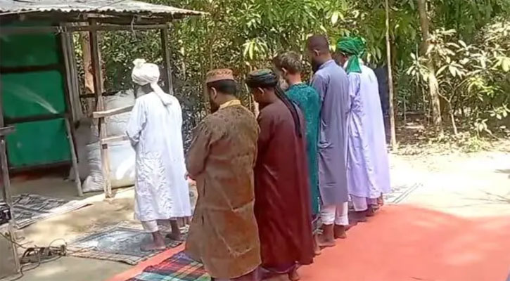 সৌদির আগেই চাঁদপুরে ঈদ উদযাপন